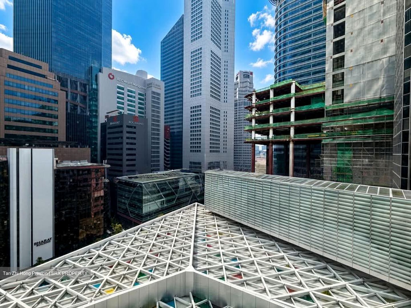 Ocean Financial Centre (D1), Office #601928511